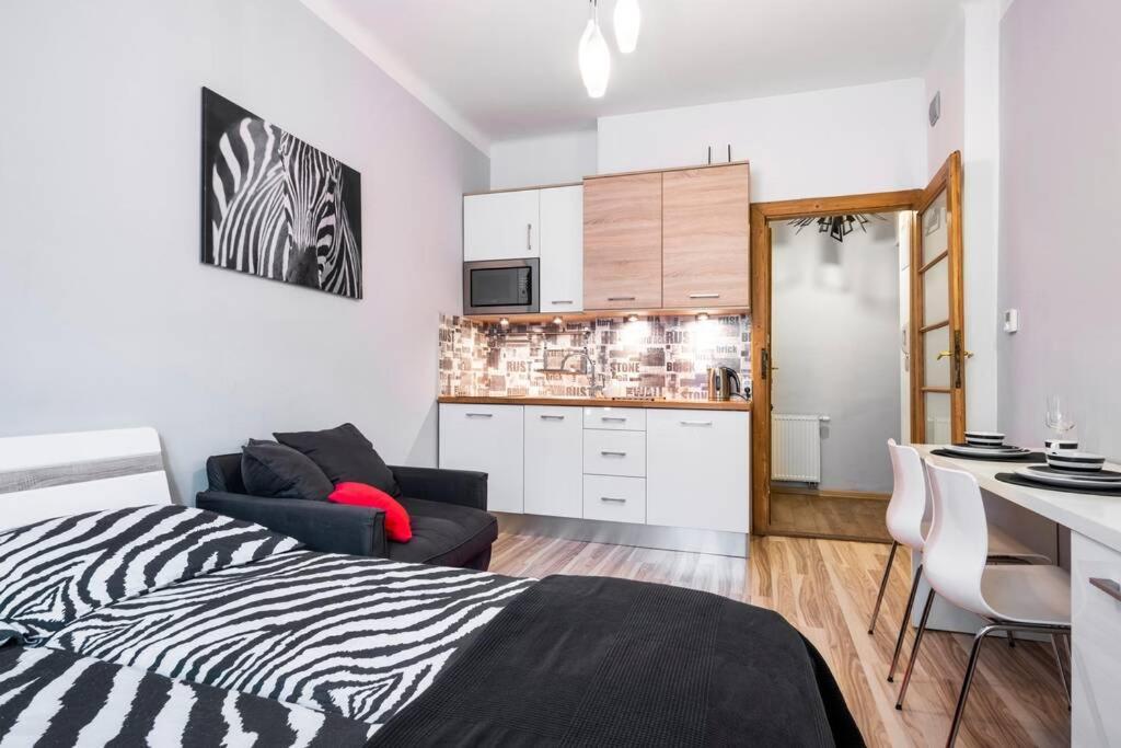 Studio Pomorska , Bezplatny Parking Apartamento Cracóvia Exterior foto